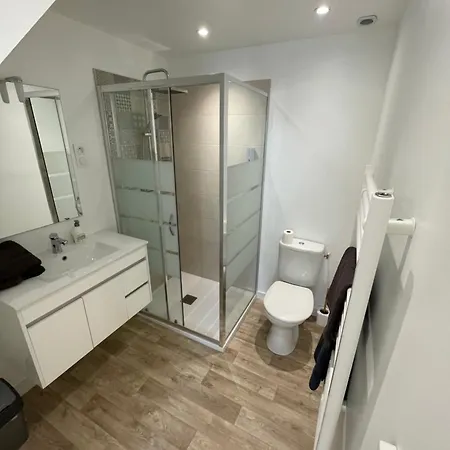 Appartement T2 Duplex N4, Proche Naval Group Et Centre *